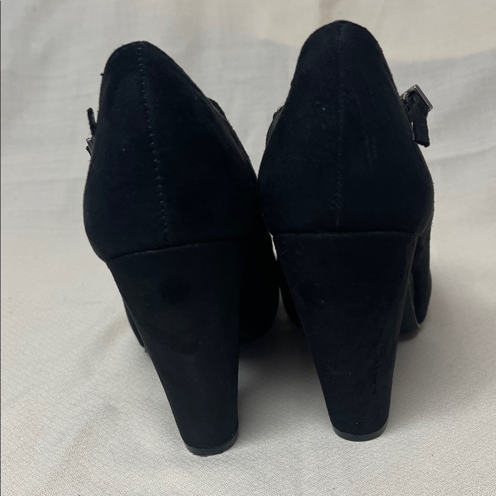 Nine West Black Suede Mary Jane Heels - Picture 6 of 13